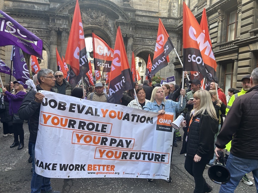 GMB calls for new funding to secure fair pay for council workers